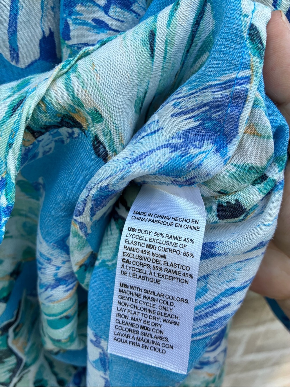 Chicos size 2.5 US 14 puff sleeve Blue shell print Tropical button fro t blouse - Picture 5 of 7
